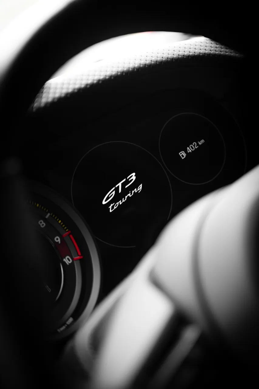 L'atelier SC Porsche 992 GT3 Touring — protection cuir — photo 8