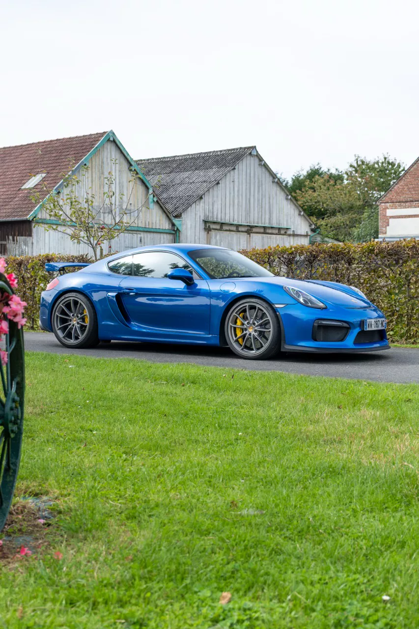 NZO Cars Porsche Cayman GT4 — photo 5